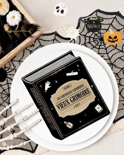 10 serviettes Halloween vieux grimoire